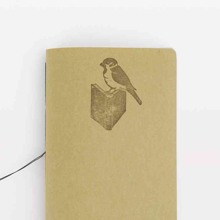 7d8045e4-90a9-4a2b-baff-94e6d0d3bb13_suzumeya-book-binding-grey-4@0_5x